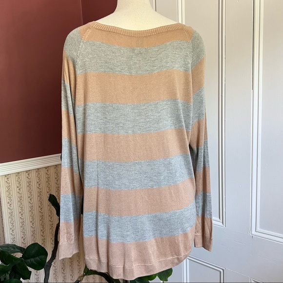 NWT Haute Hippie Pullover Camel Tan Gray Viscose Silk Striped Sweater Size XS/S - Picture 4 of 10